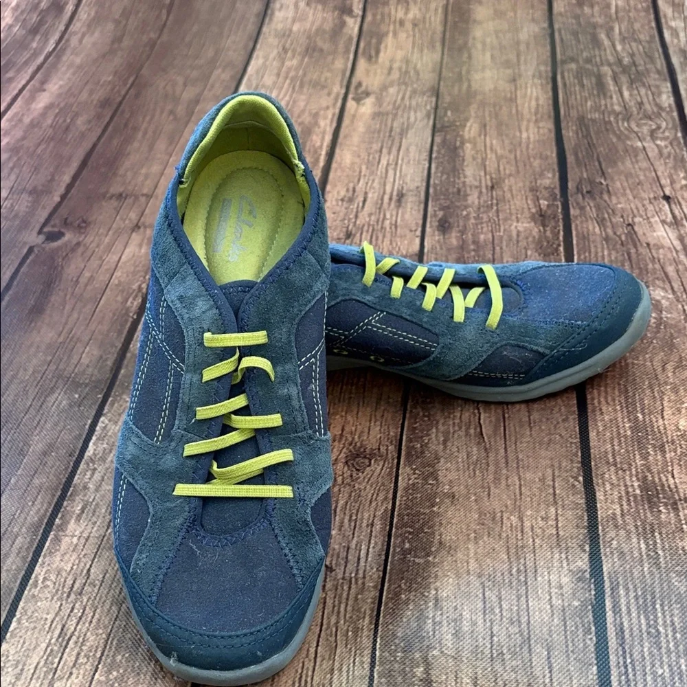 Clarks Blue Sneakers with Lime Highlights Sz 7.5